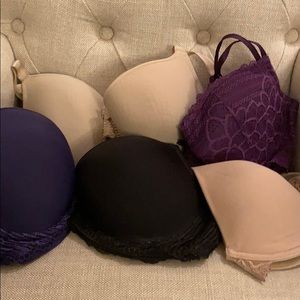 Lot of 6 34DD bras-Wacoal